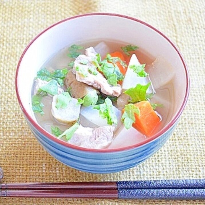 根菜ごろごろ！しょうが風味の塩豚汁